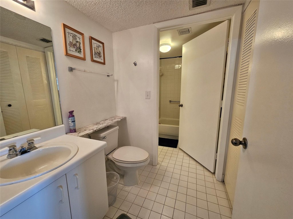 Kings Point - Residential