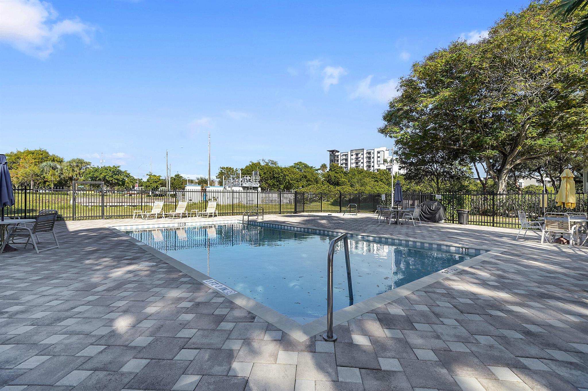 CYPRESS PARK CONDO - Residential