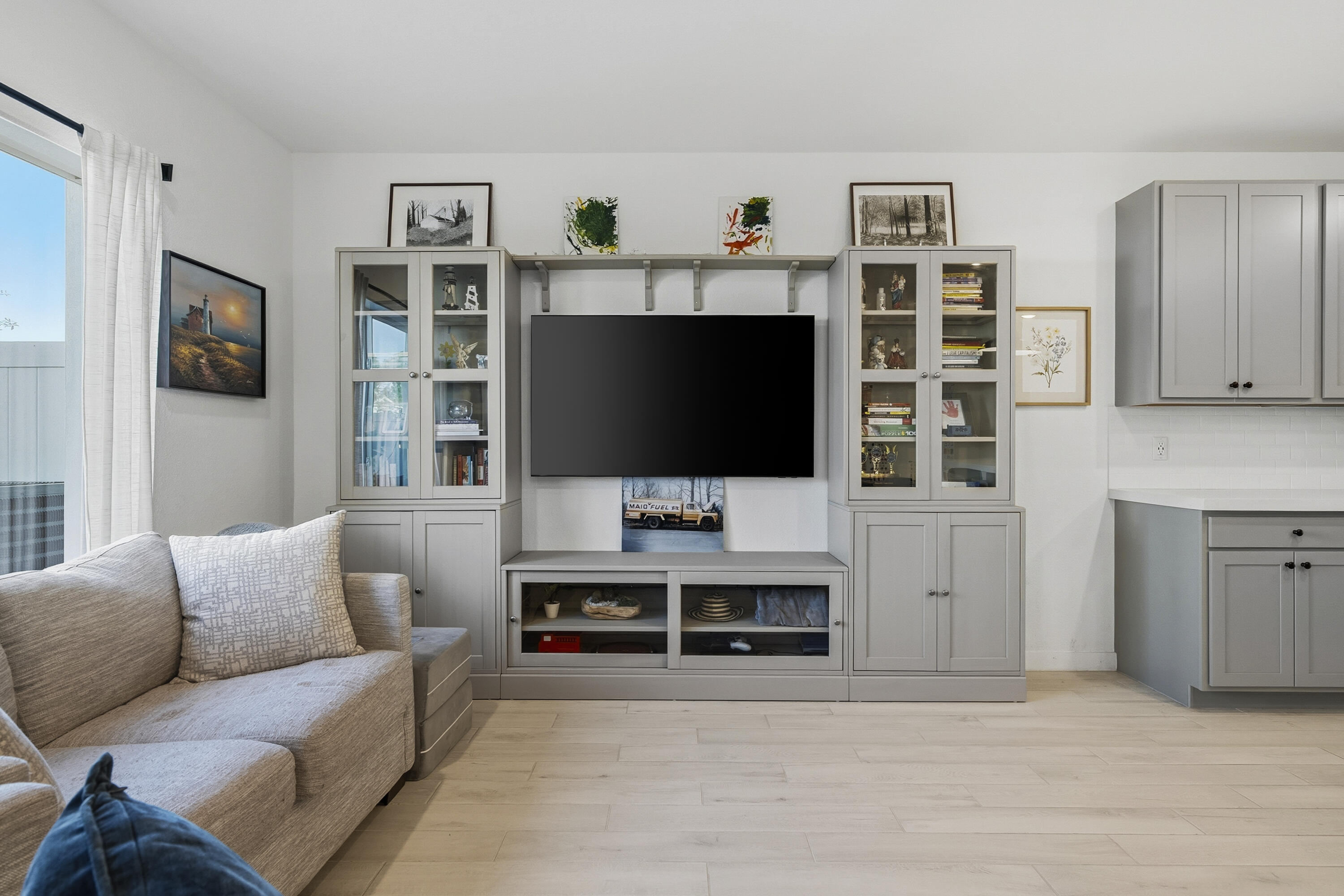 RIVER PLACE ON THE ST LUCIE NO. 8 - Residential