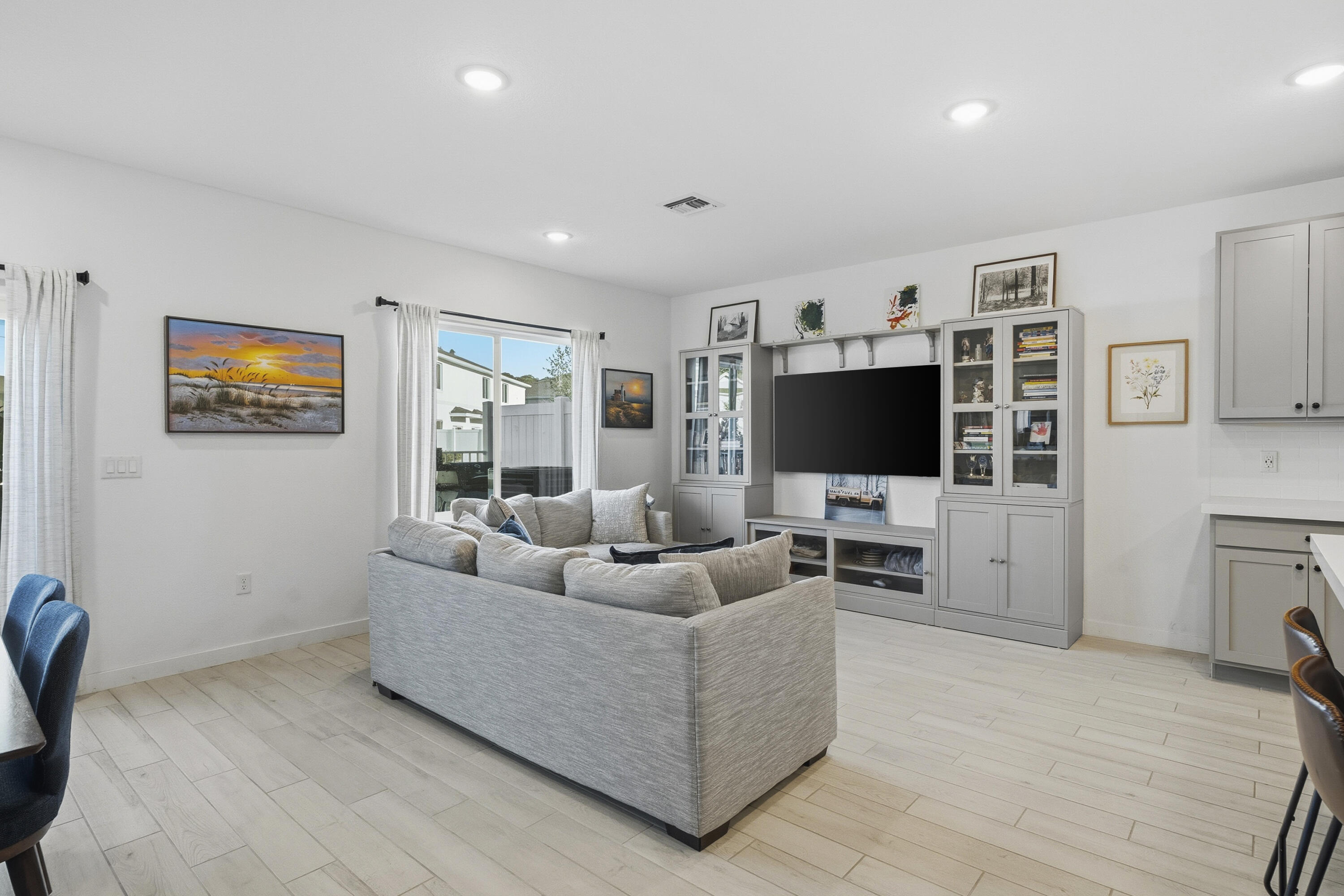 RIVER PLACE ON THE ST LUCIE NO. 8 - Residential