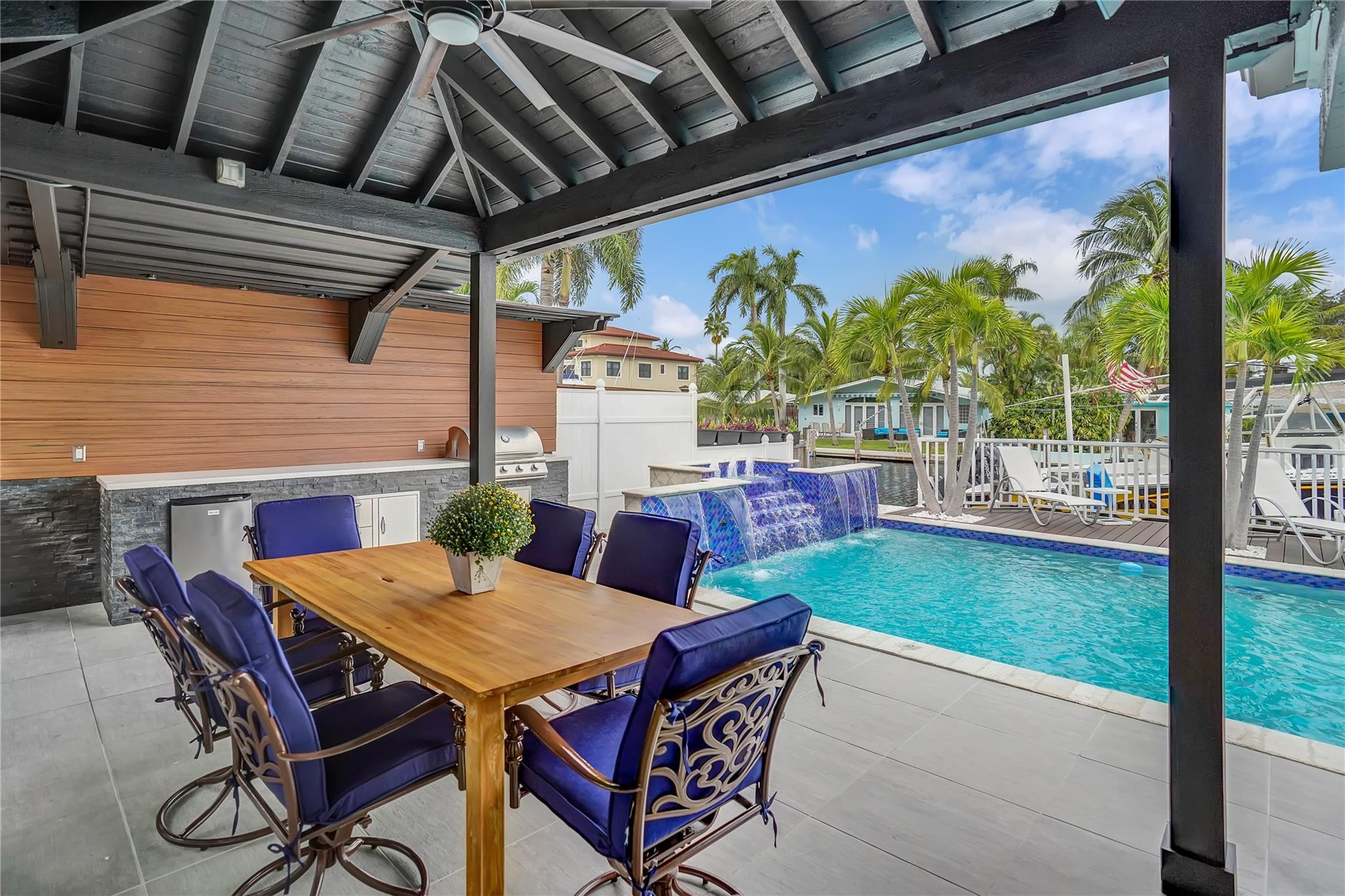 Pompano Isles 27-15 B - Residential