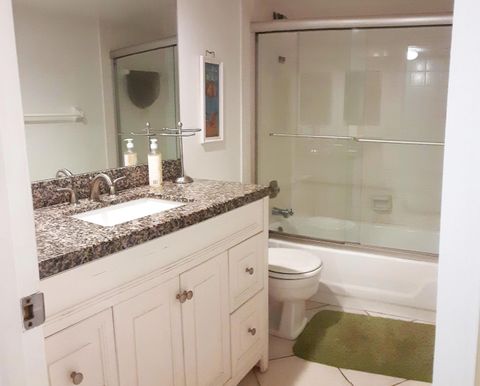 Tiny photo for 750 Egret Circle #6404, Delray Beach, FL 33444 (MLS # B26016562)