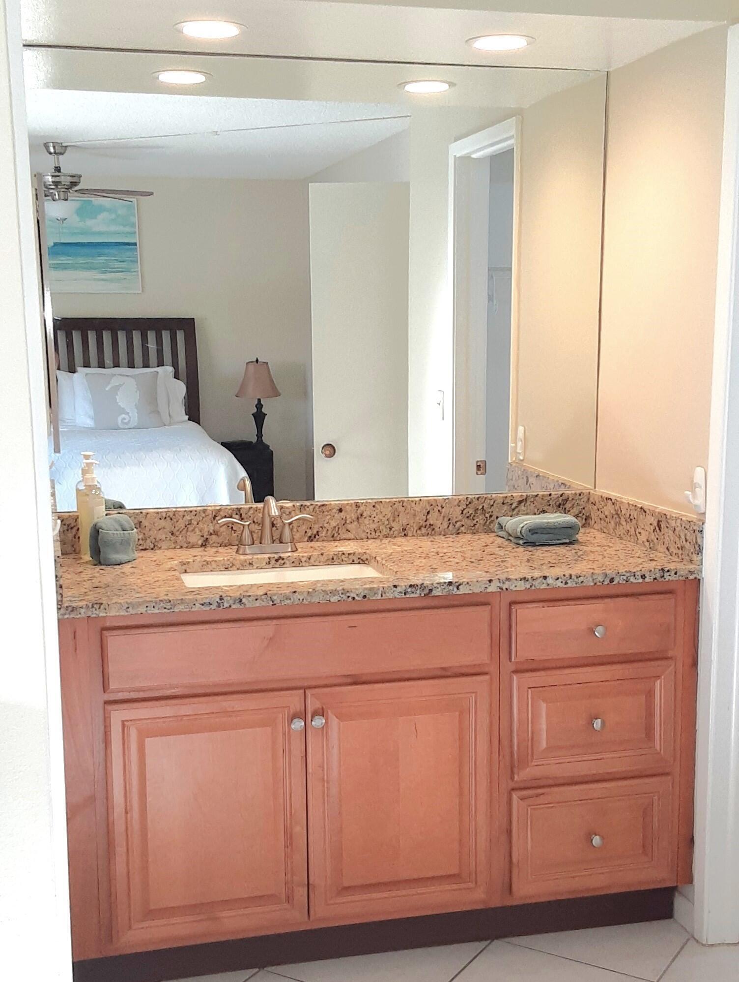 LAVERS DELRAY RACQUET CLUB CONDO - Residential