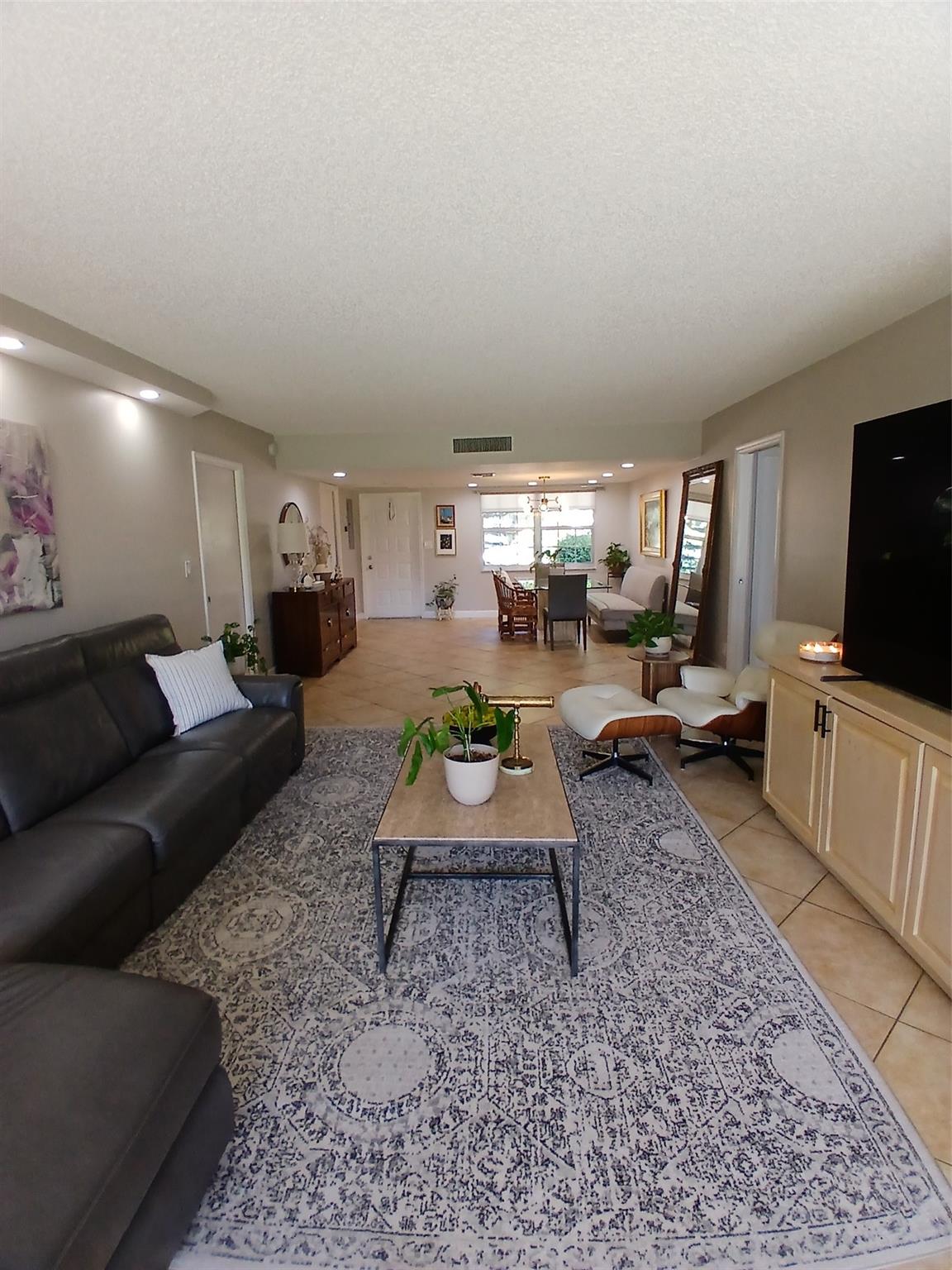 907 Cypress Ter 104