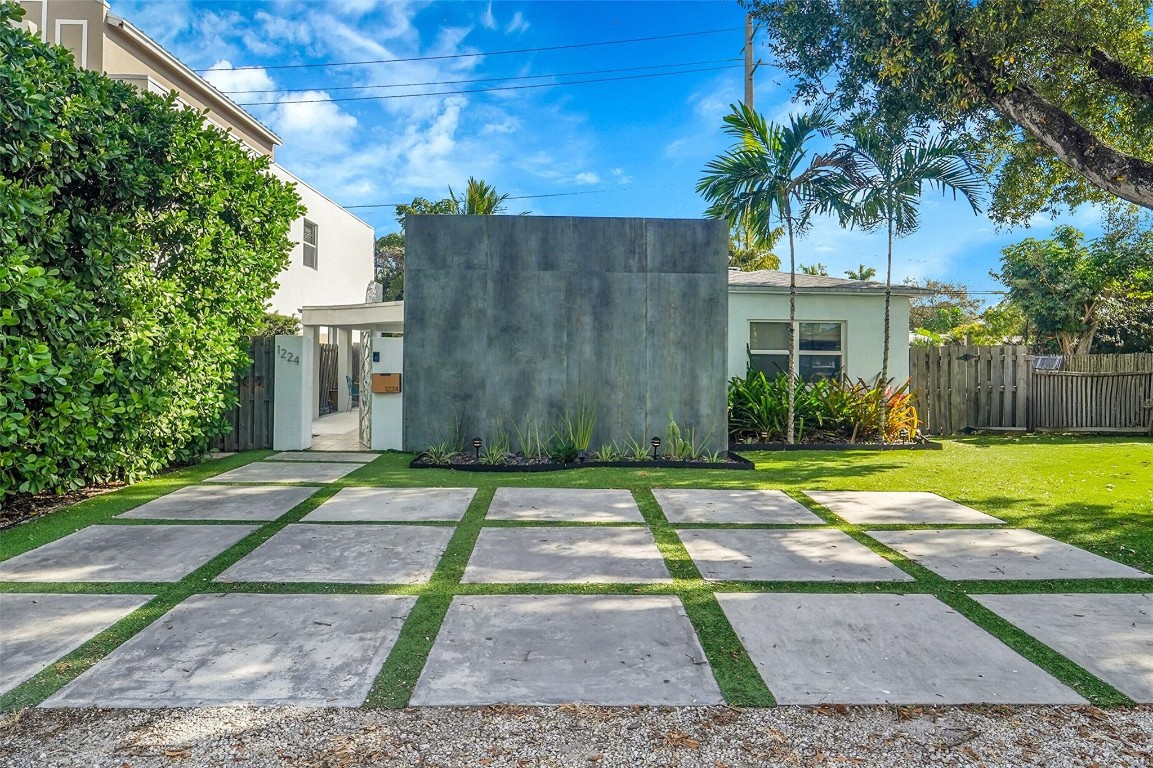 PROGRESSO - Residential Lease