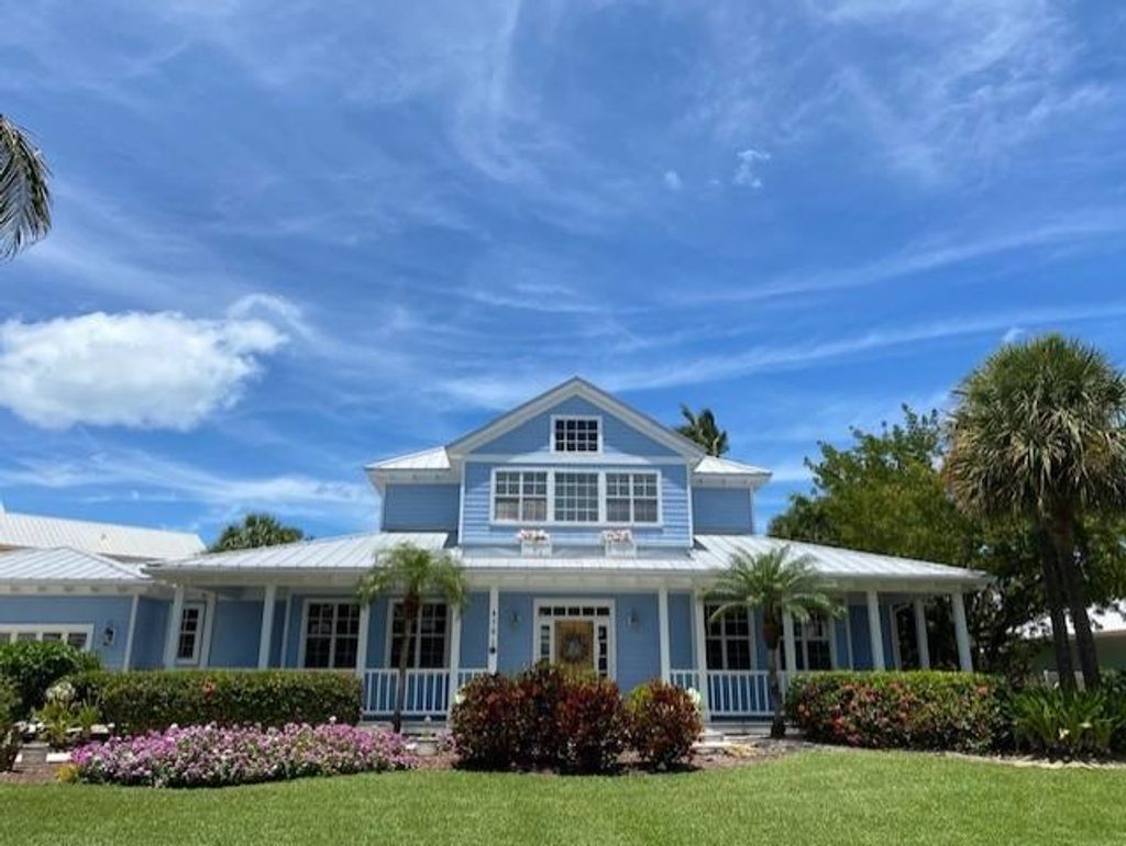 Photo of 4701 NE Spinnaker Point Place, Stuart, FL 34996 (MLS # R10918650)