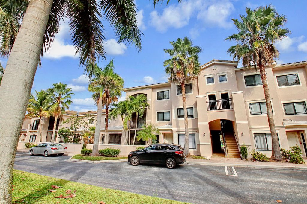 Photo of 2801 Sarento Place #304, Palm Beach Gardens, FL 33410 (MLS # R10777620)