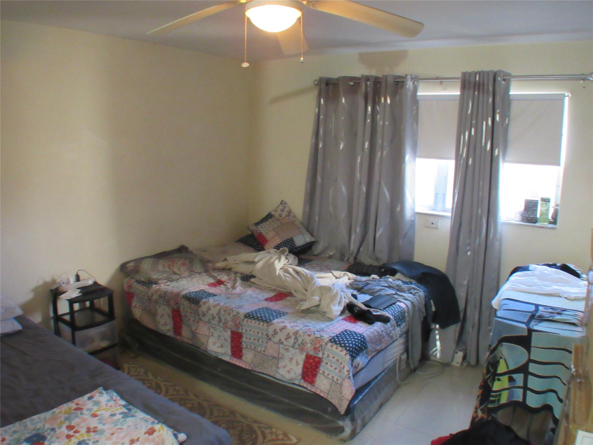 LAKE PARK GARDENS - Residential