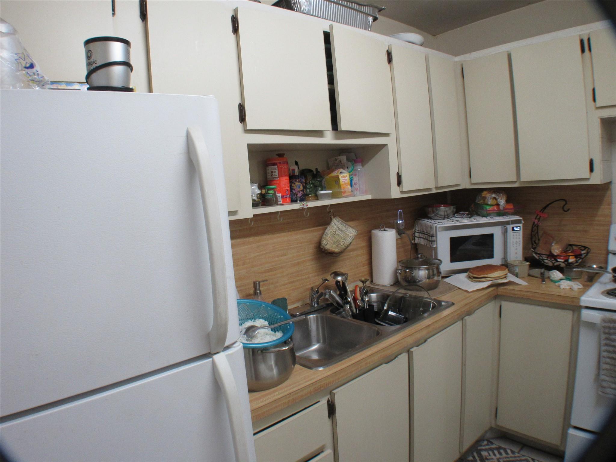 LAKE PARK GARDENS - Residential