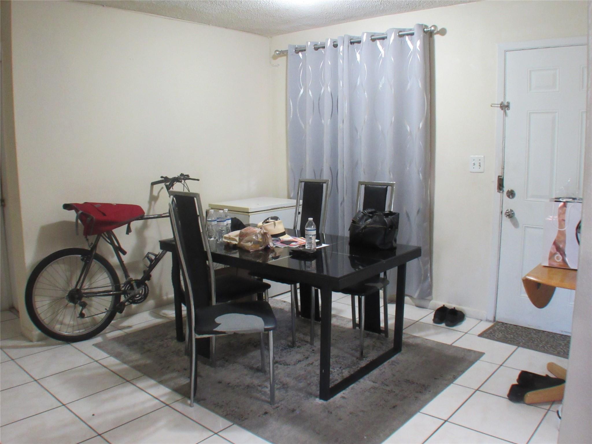 LAKE PARK GARDENS - Residential