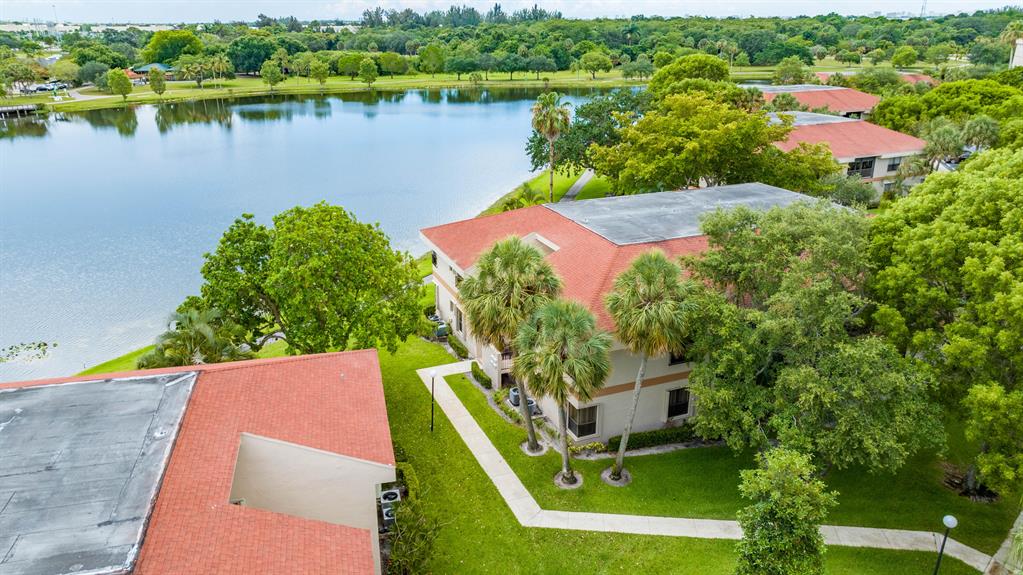 APPLEWOOD 2 - Residential