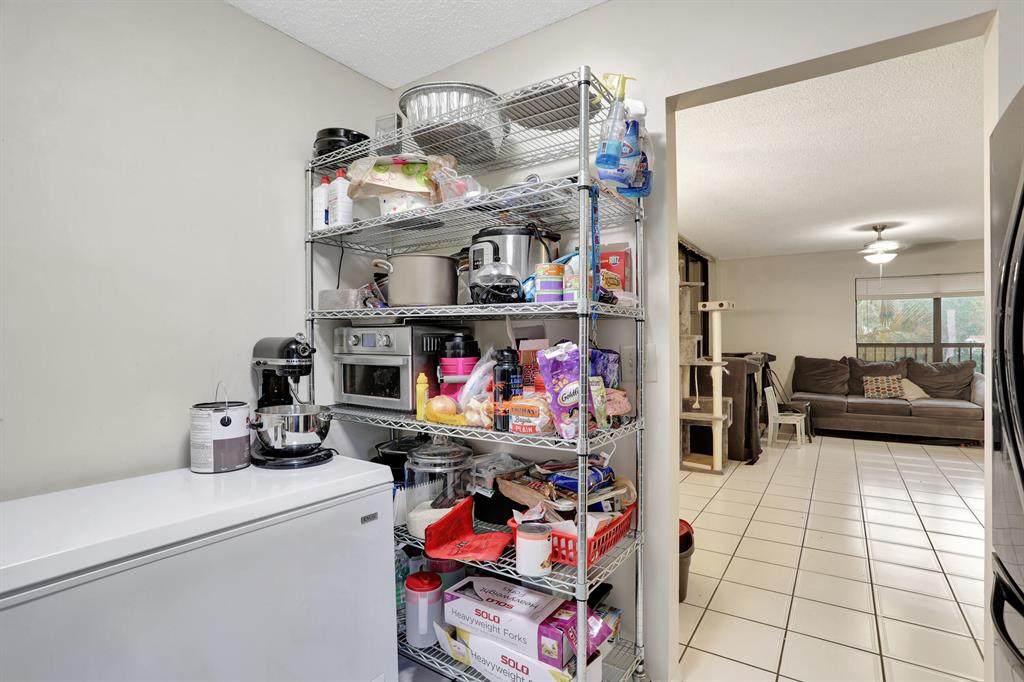 APPLEWOOD 2 - Residential