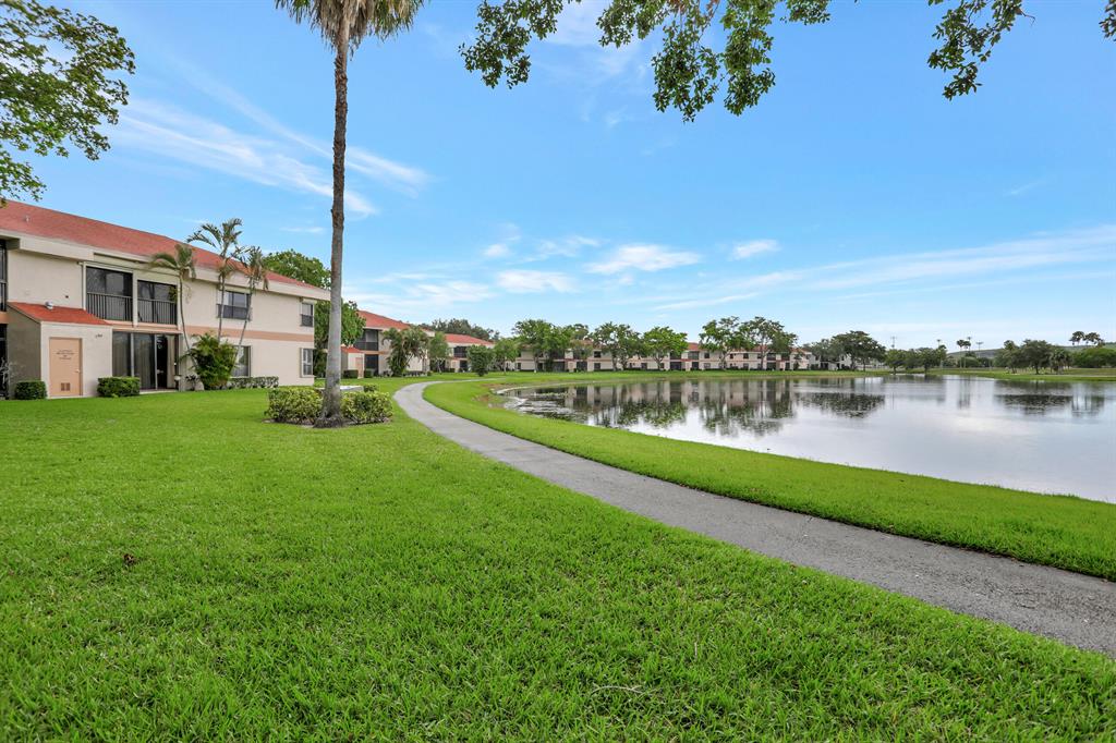 APPLEWOOD 2 - Residential