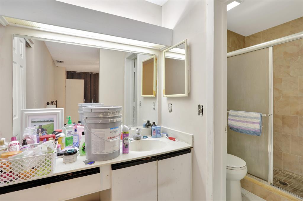 APPLEWOOD 2 - Residential