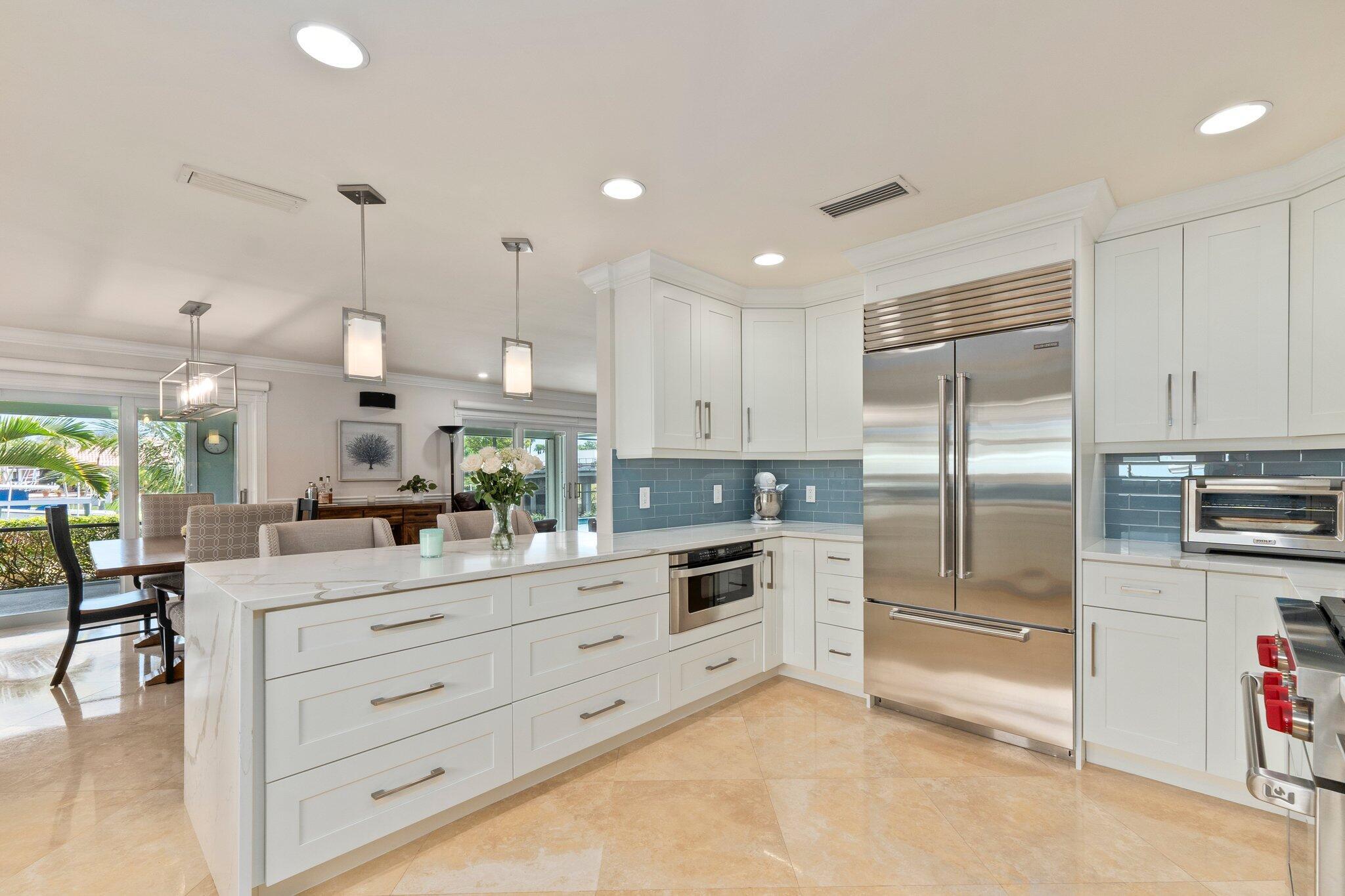 YACHT & COUNTRY CLUB OF S - Residential