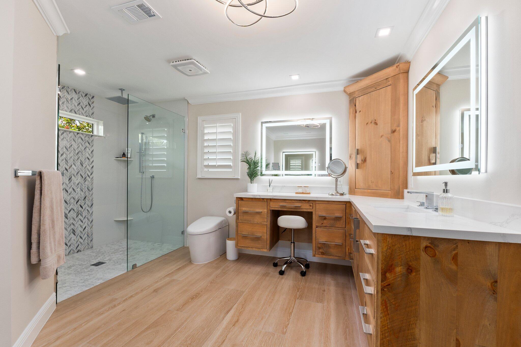 YACHT & COUNTRY CLUB OF S - Residential