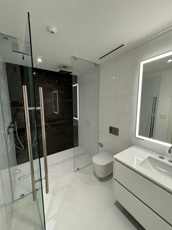 Aston Martin Residences - Residential