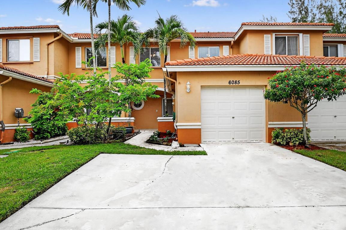 6085 Reynolds Street