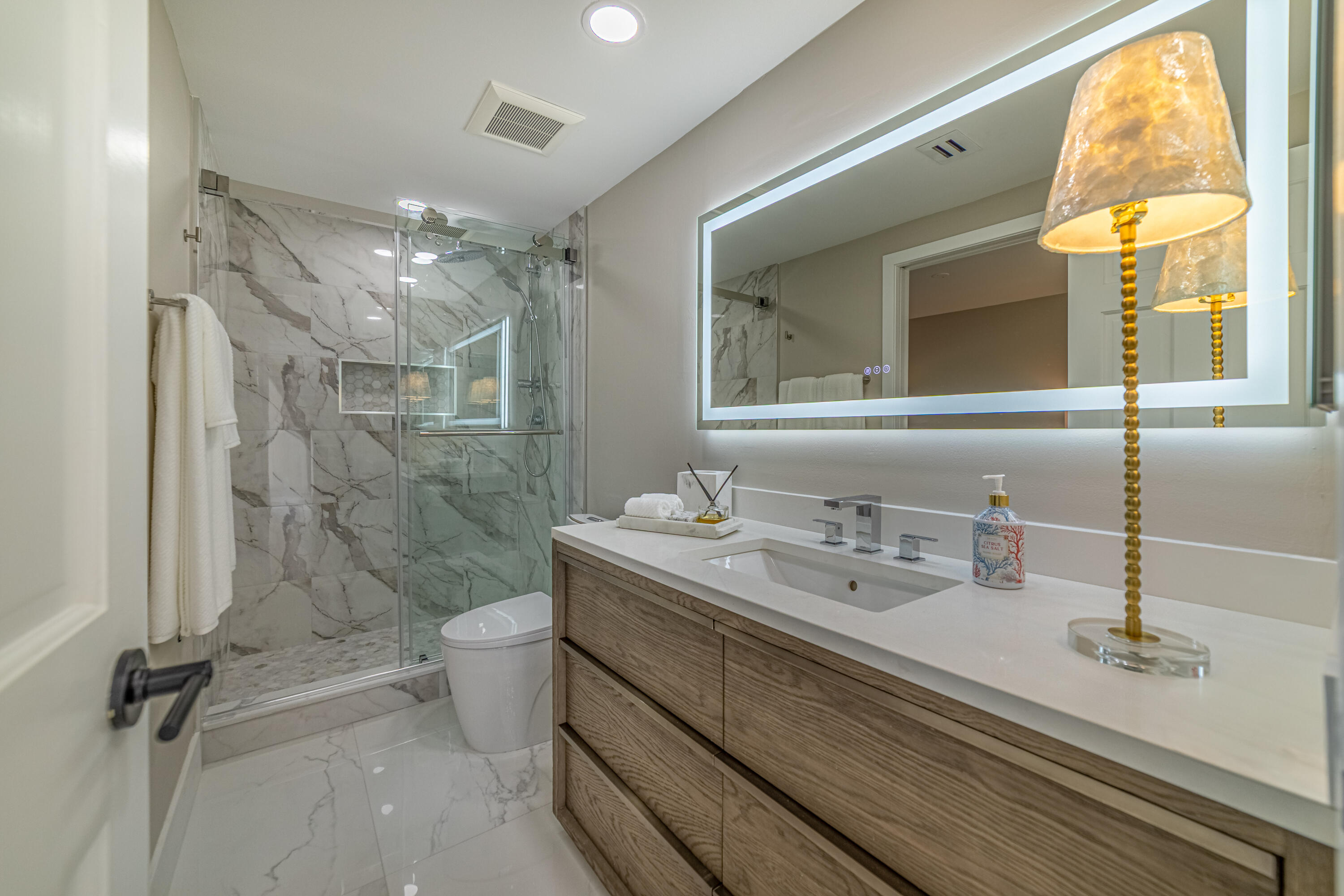 OCEAN CAY OF PALM BEACH - Residential