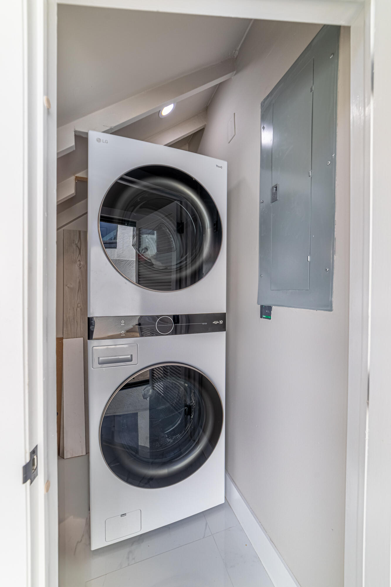 OCEAN CAY OF PALM BEACH - Residential