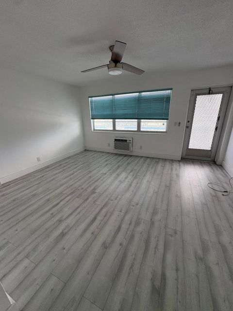 374 Camden P West Palm Beach FL 33417