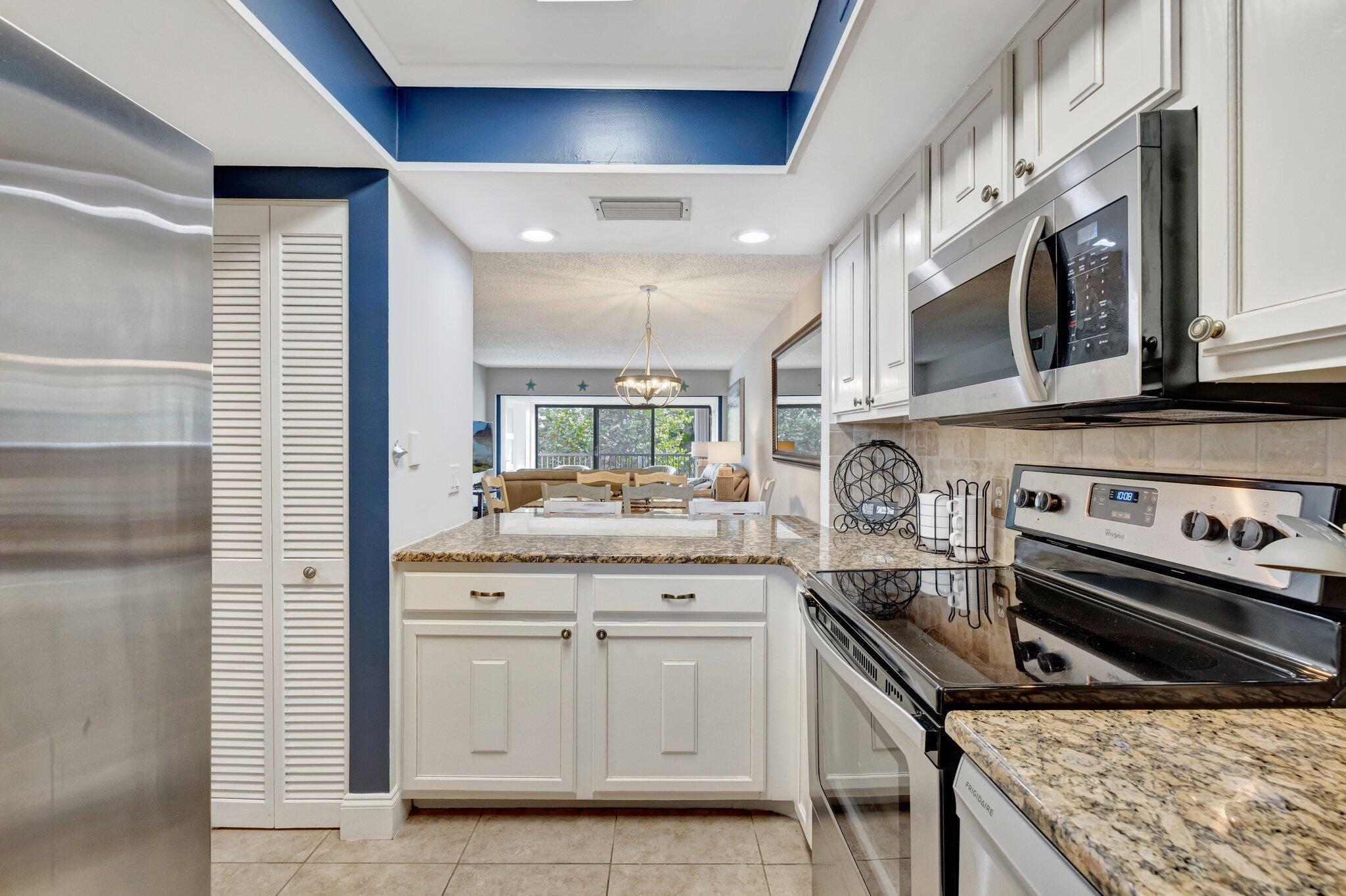 OCEAN VILLAGE - Residential