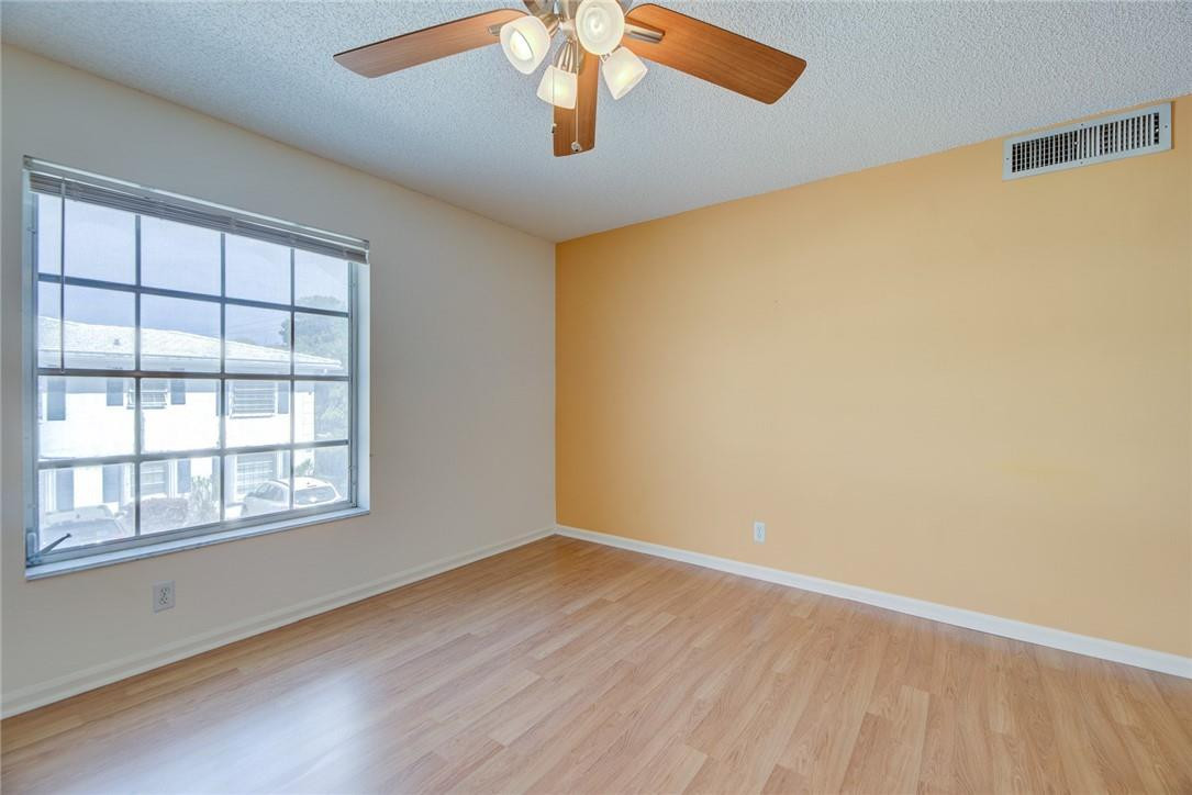 Imperial Point Colonnades - Residential