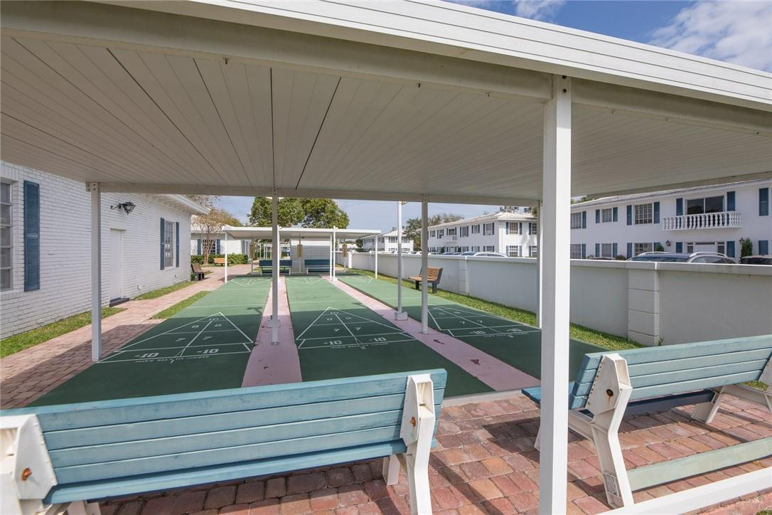 Imperial Point Colonnades - Residential