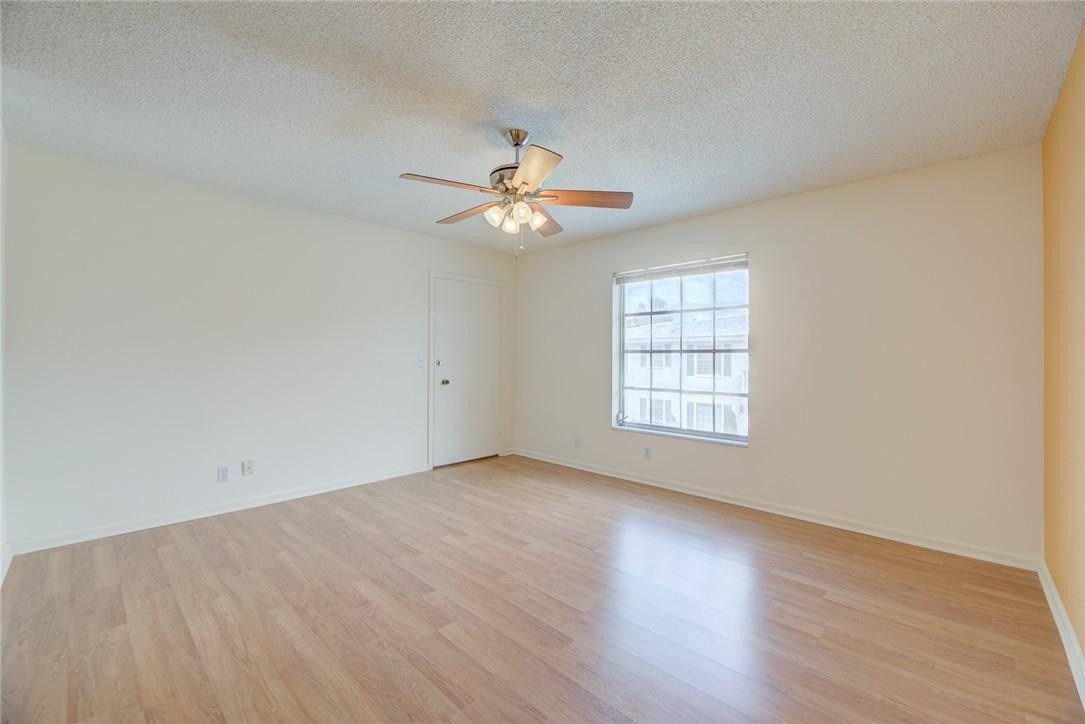 Imperial Point Colonnades - Residential