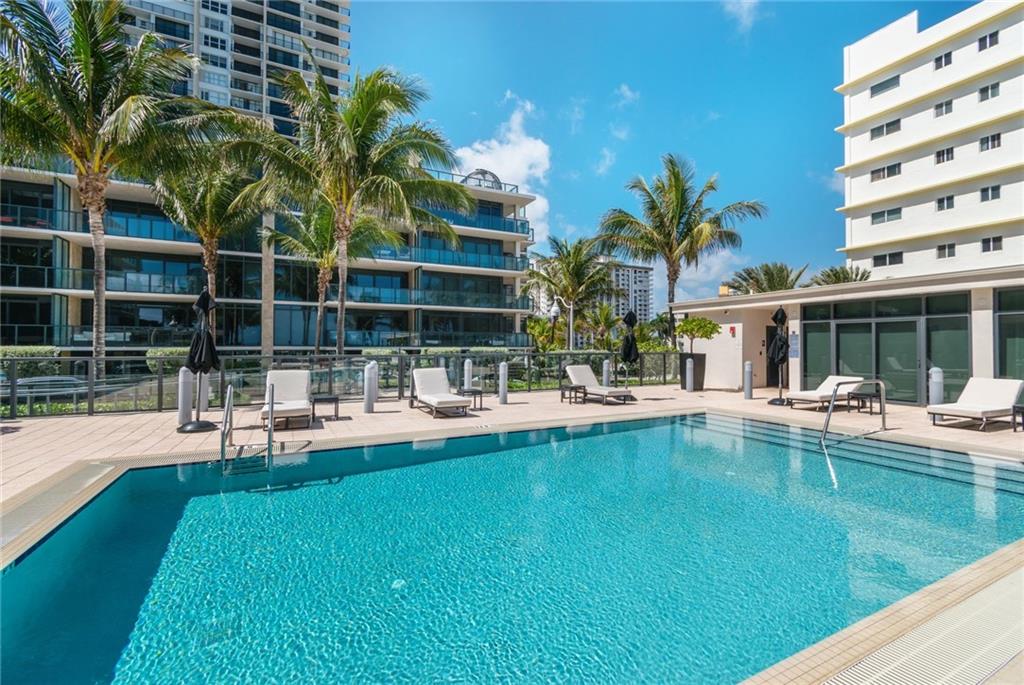 SAGE BEACH CONDO - Residential
