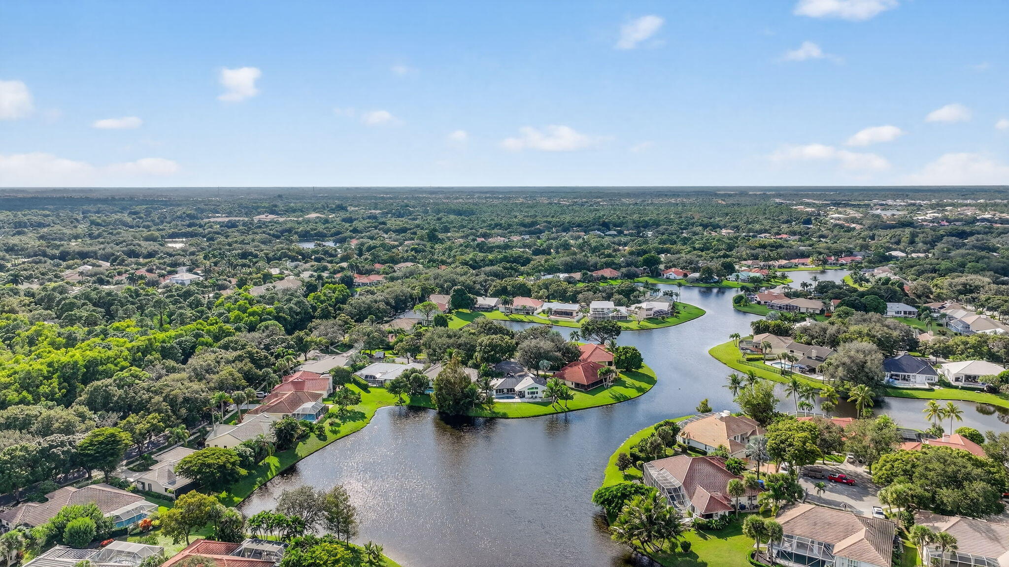SHORES 4 - Residential