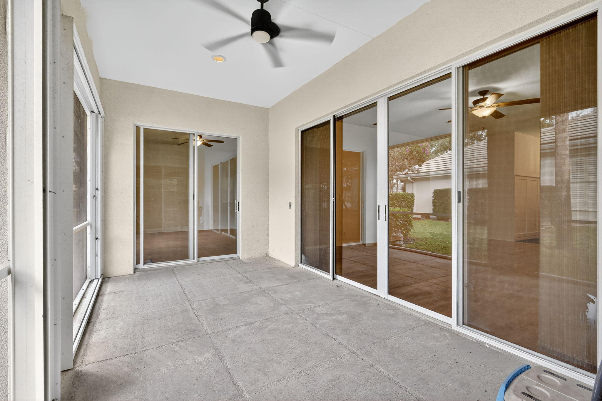SHORES 4 - Residential