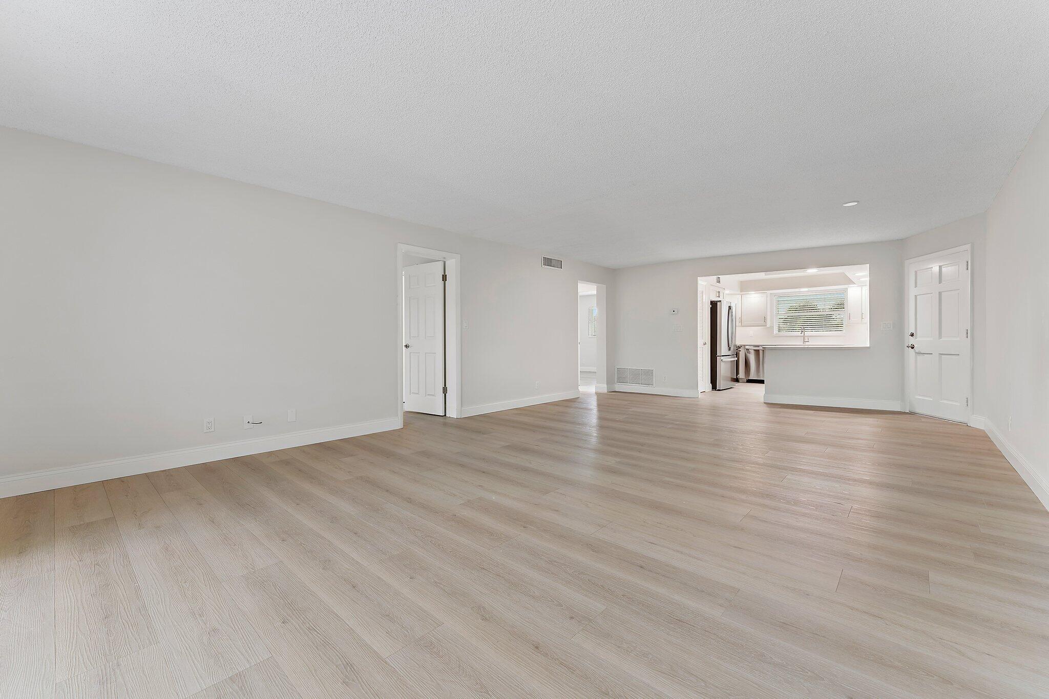 SEMINOLE CONDO - Residential