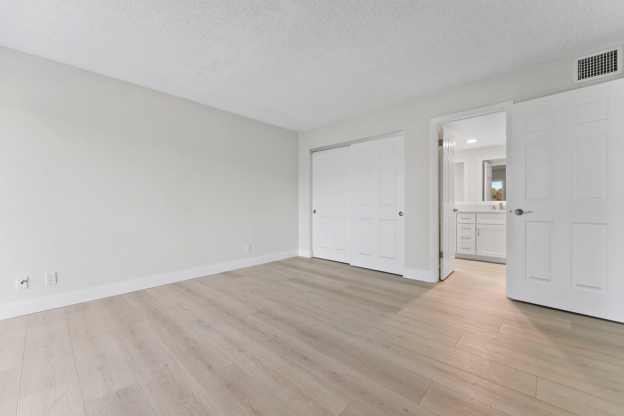 SEMINOLE CONDO - Residential