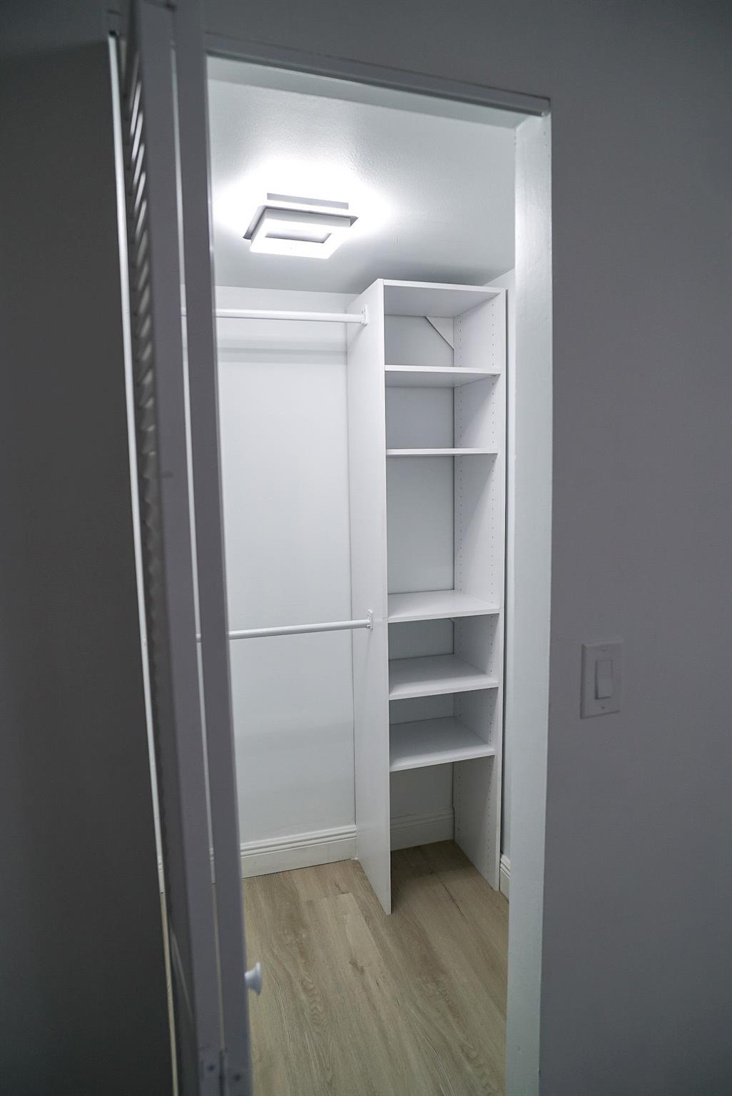 Sunrise lakes - Residential