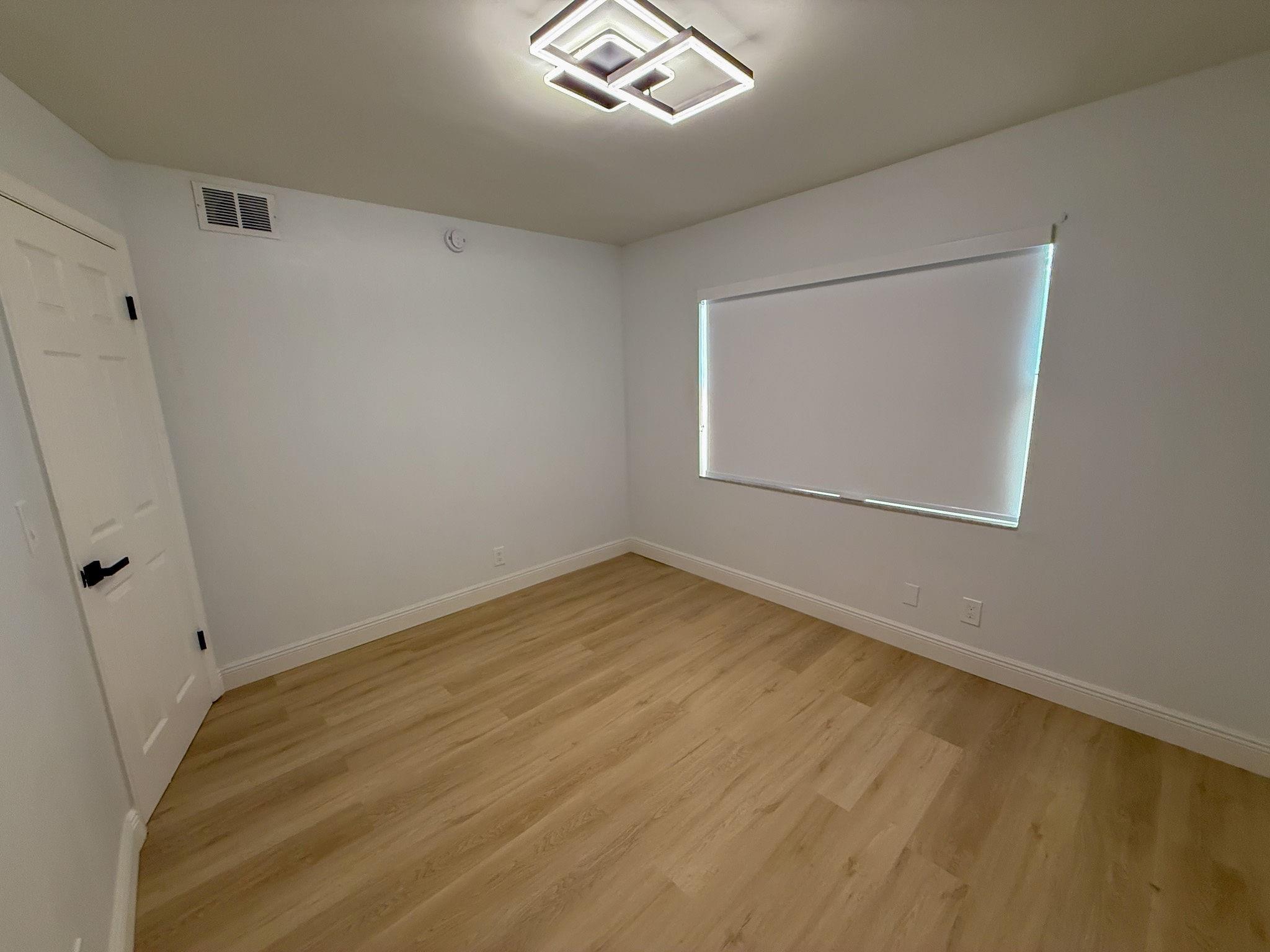 Sunrise lakes - Residential