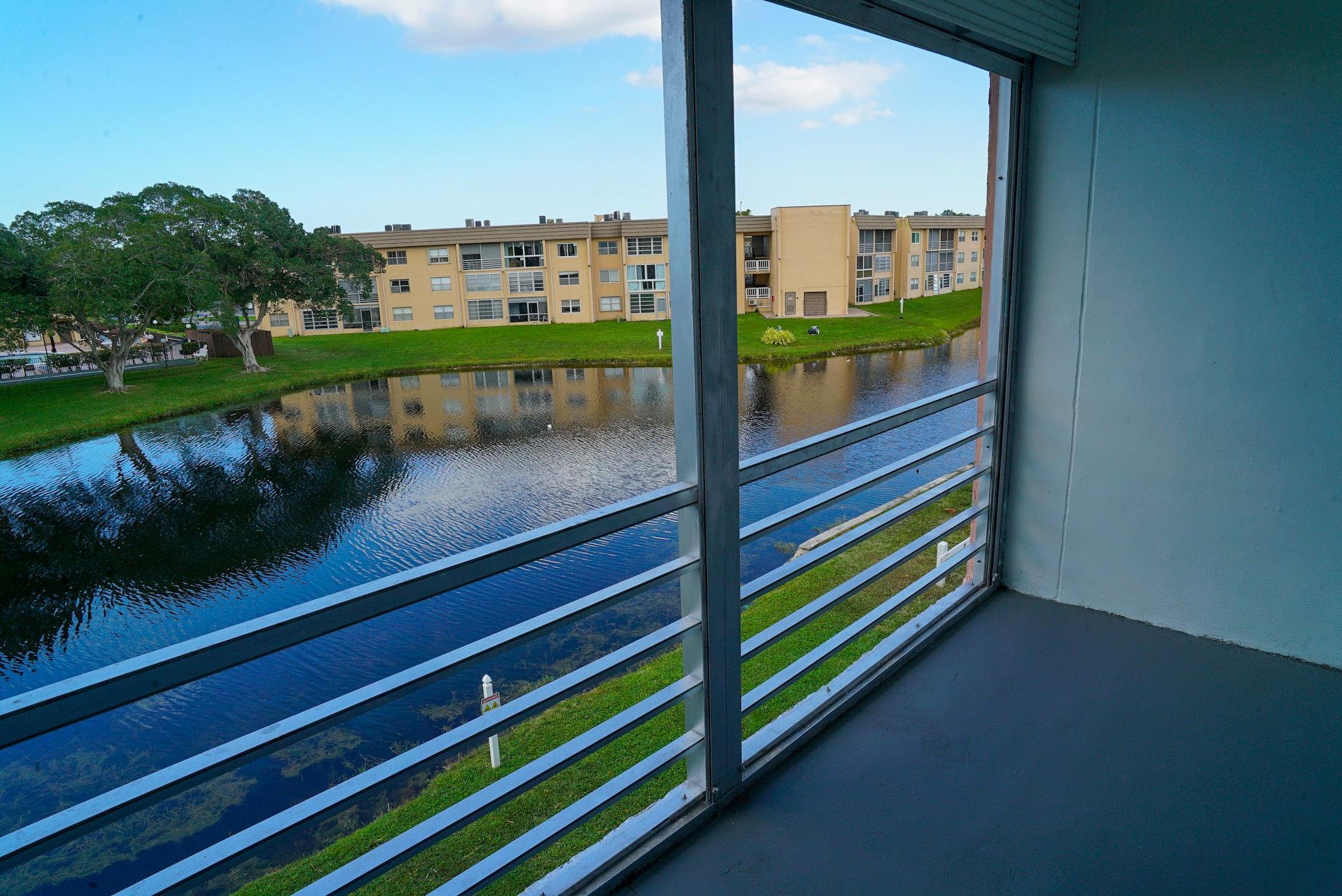 Sunrise lakes - Residential