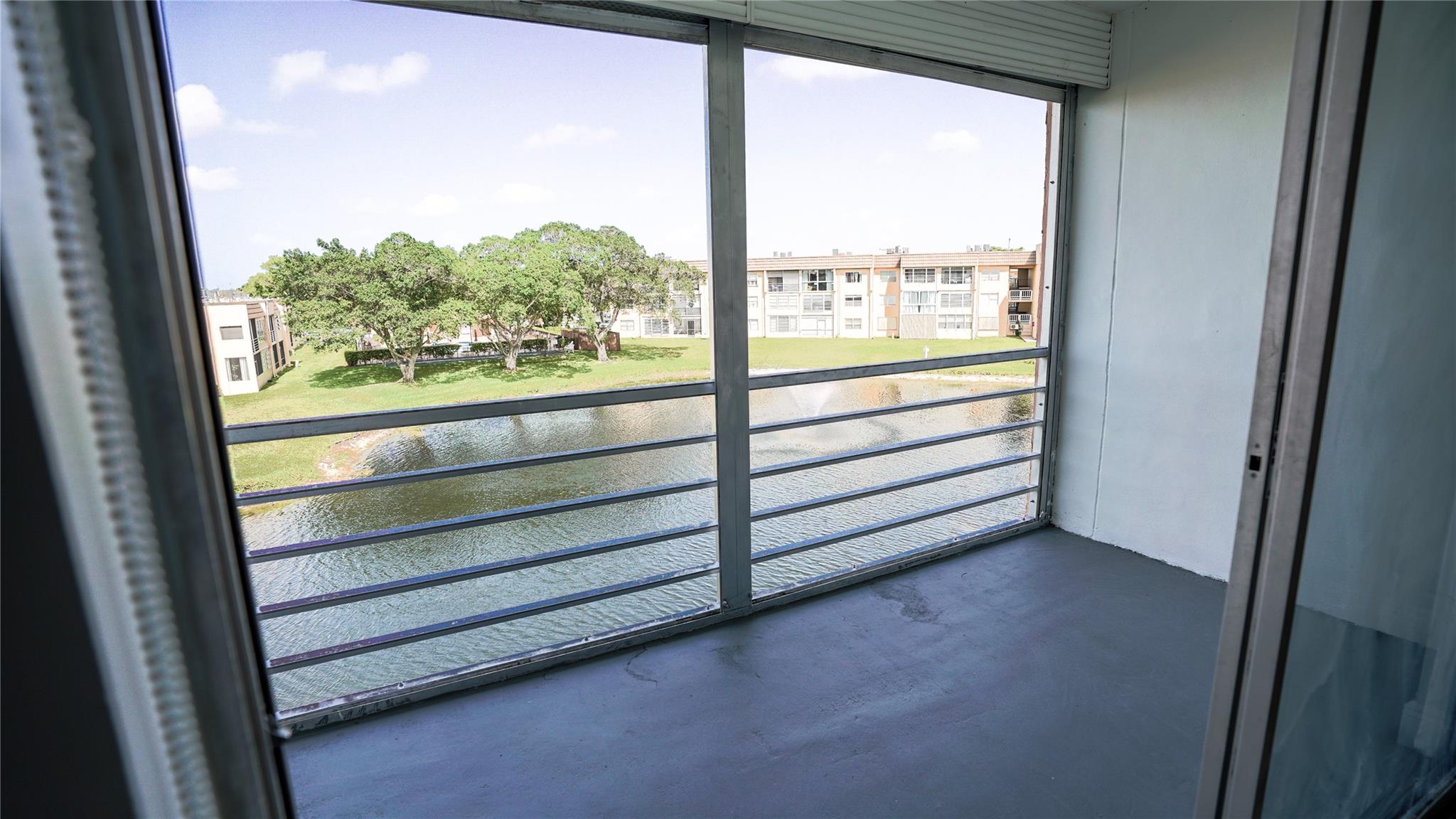 Sunrise lakes - Residential