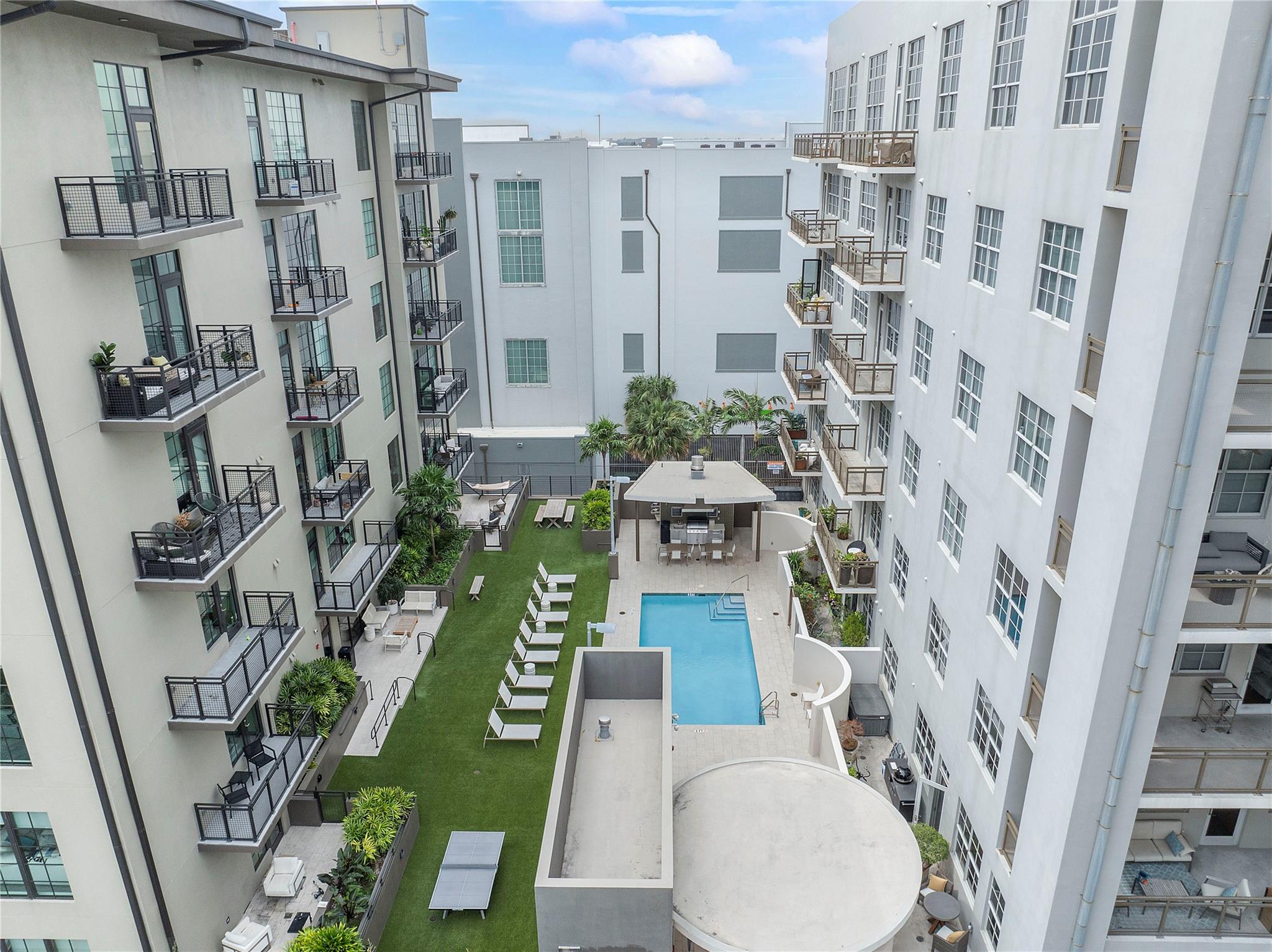 THE FOUNDRY LOFTS - Residential