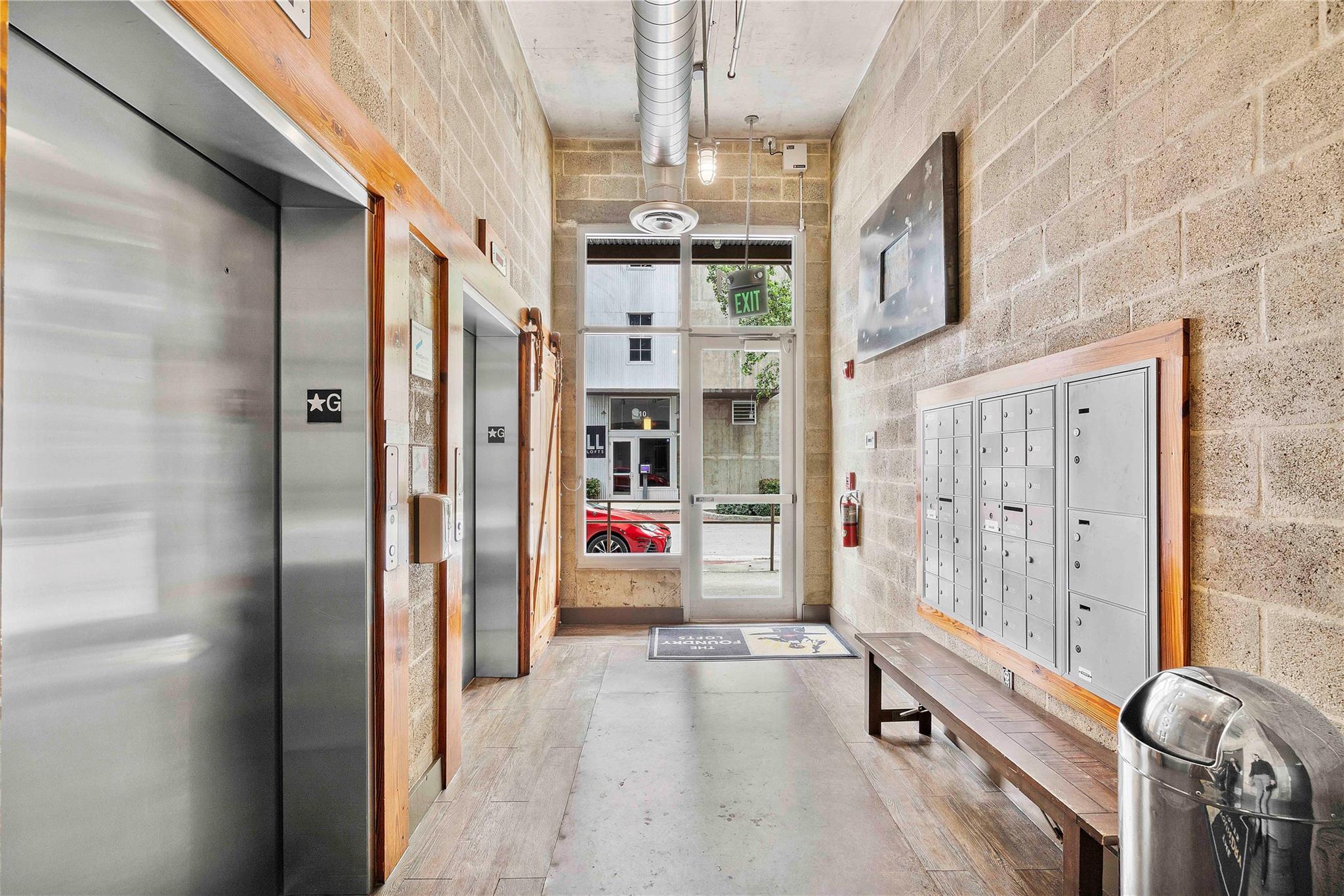 THE FOUNDRY LOFTS - Residential