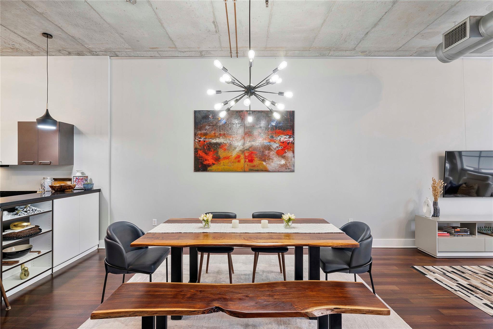 THE FOUNDRY LOFTS - Residential