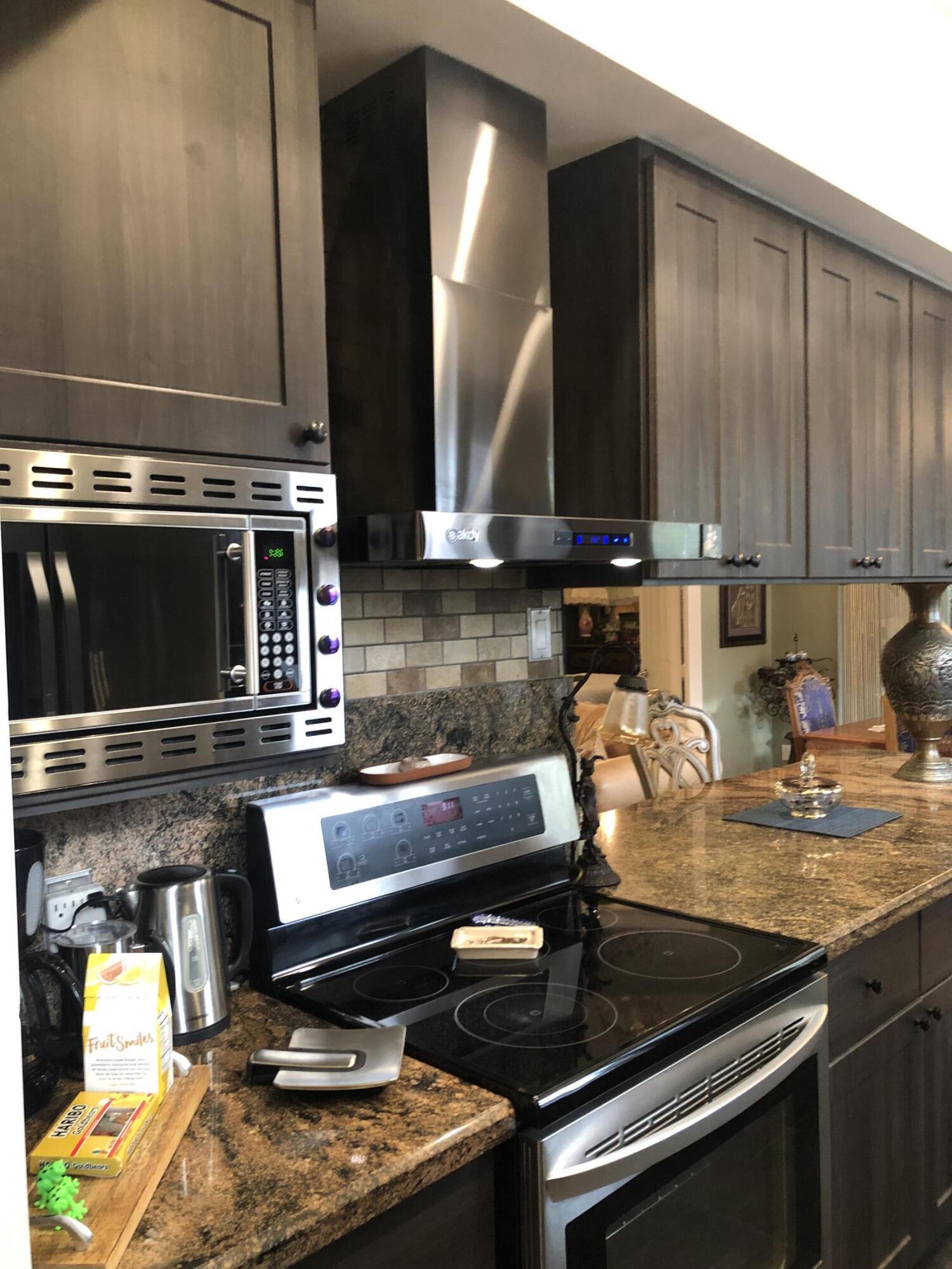 HAMMOCK RESERVE - Residential