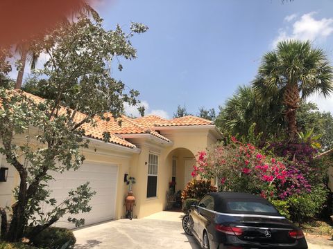 Property photo of 4601 Hammock Circle, Delray Beach, FL 33445