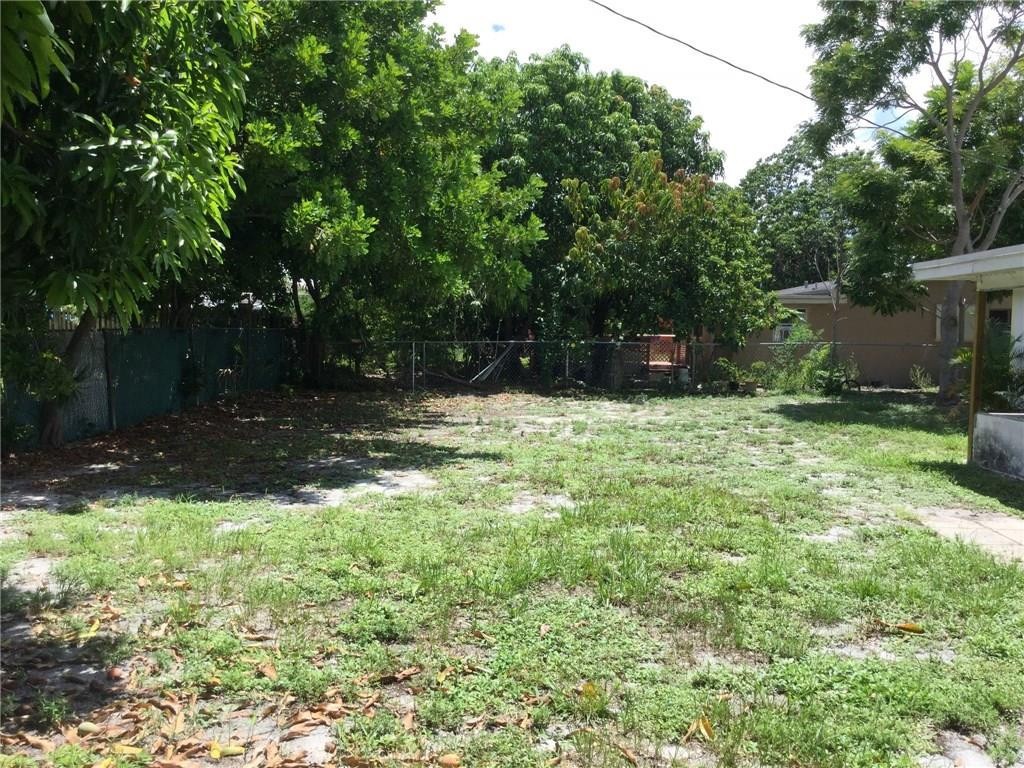 Second Add To Pompano Est - Residential