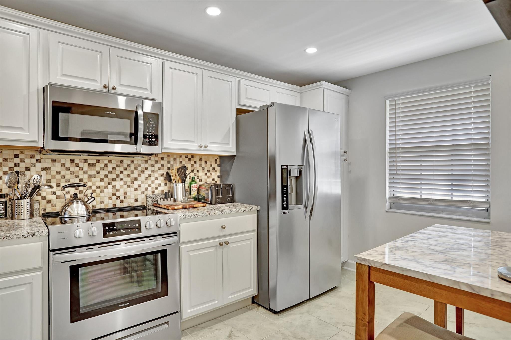 3503 Oaks Way 405