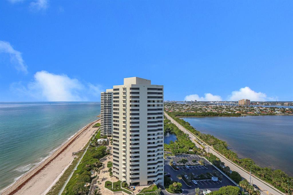 Via Delfino - Residential