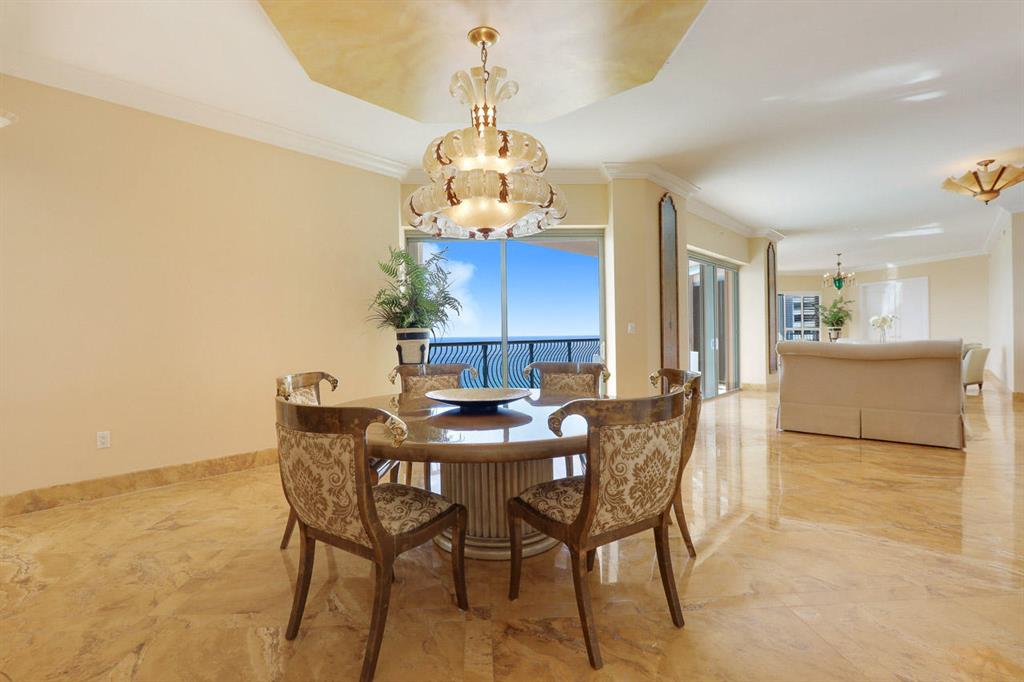 Via Delfino - Residential