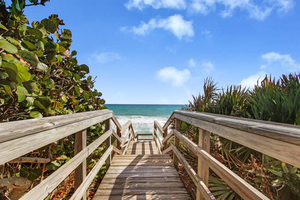 Via Delfino - Residential