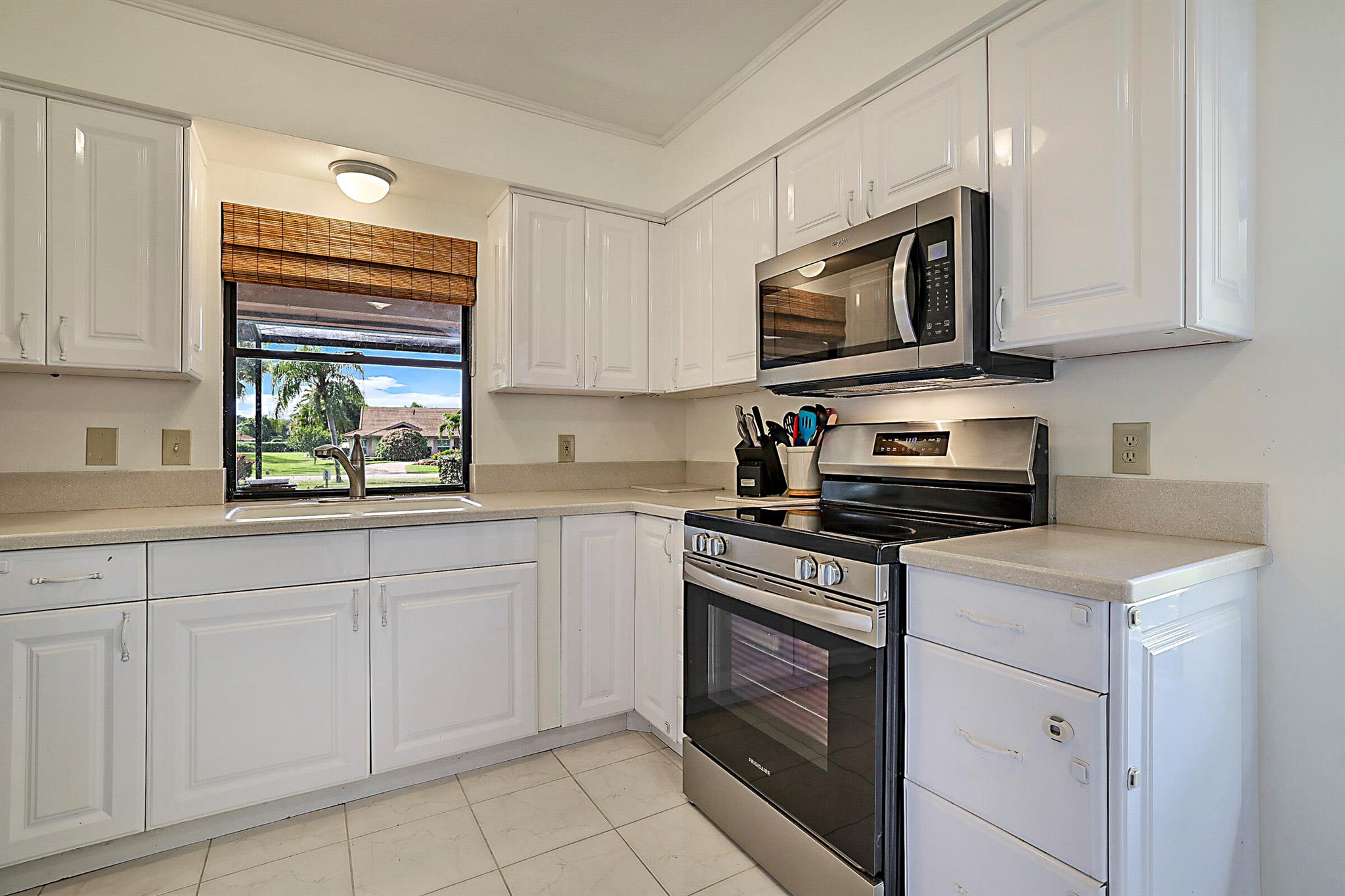 EASTPOINTE - Residential