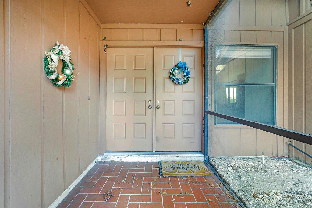 Photo of 6186 Brandon Street, Palm Beach Gardens, FL 33418 (MLS # R11148407)